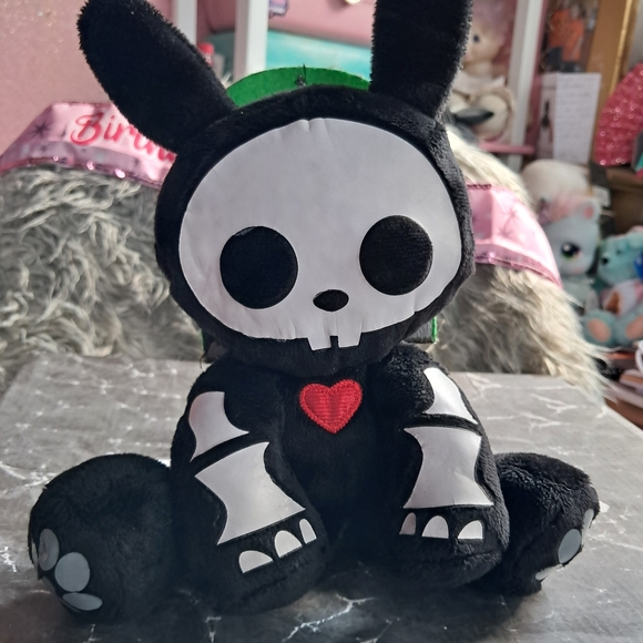 FRANKENSTEIN Rare Lim Edition SKEANIMALS Bunny! With Mask! Emo Y2k Collectors! - Picture 7 of 11